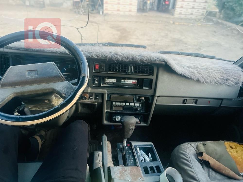 نيسان فانيت